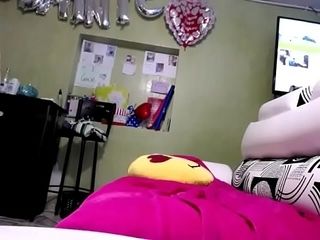 Good-sized mammories wifey wants live lovemaking for others